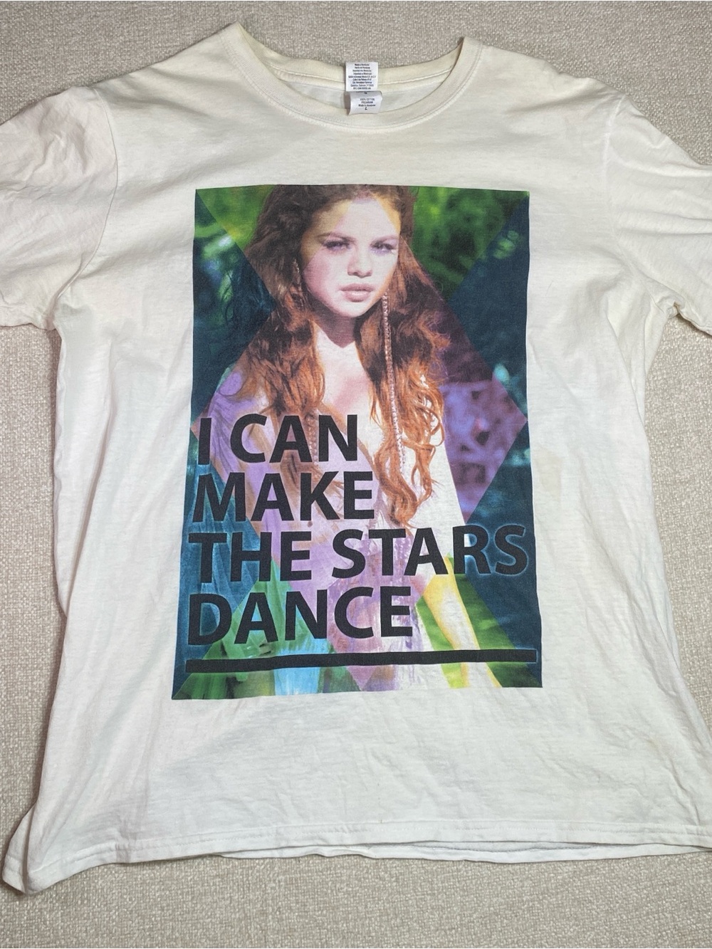 Gildan Selena Gomez Unisex L White Stars Dance Tour 2013 Concert Tee Band Shirt